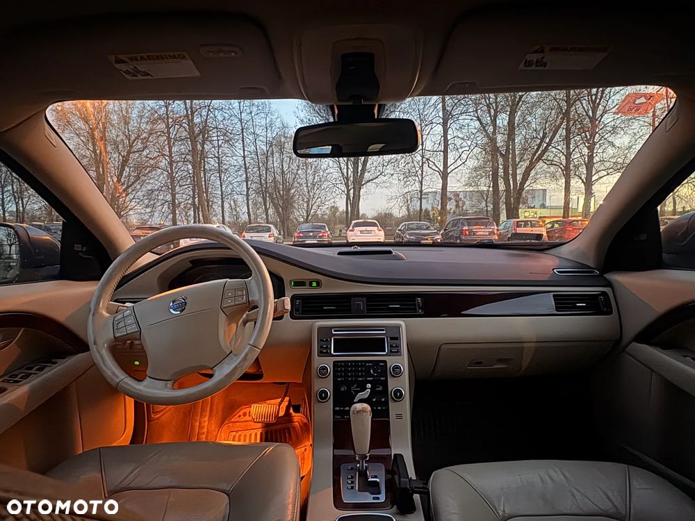 Volvo XC 70 3.2 AWD Summum - 20