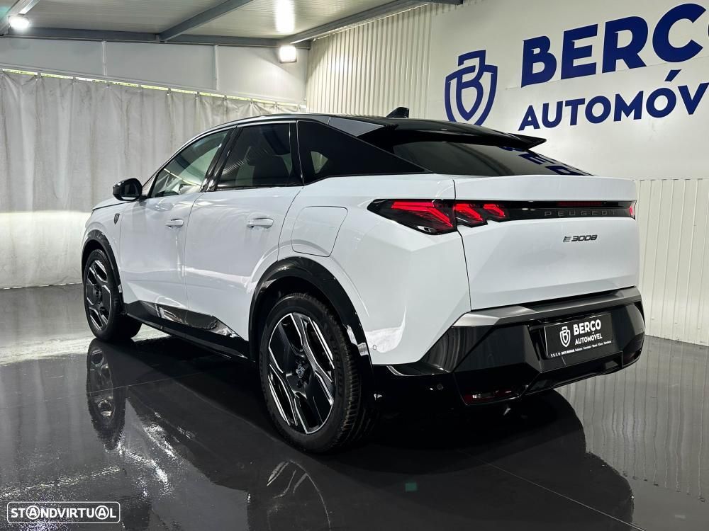 Peugeot E-3008 73 kWh GT - 7