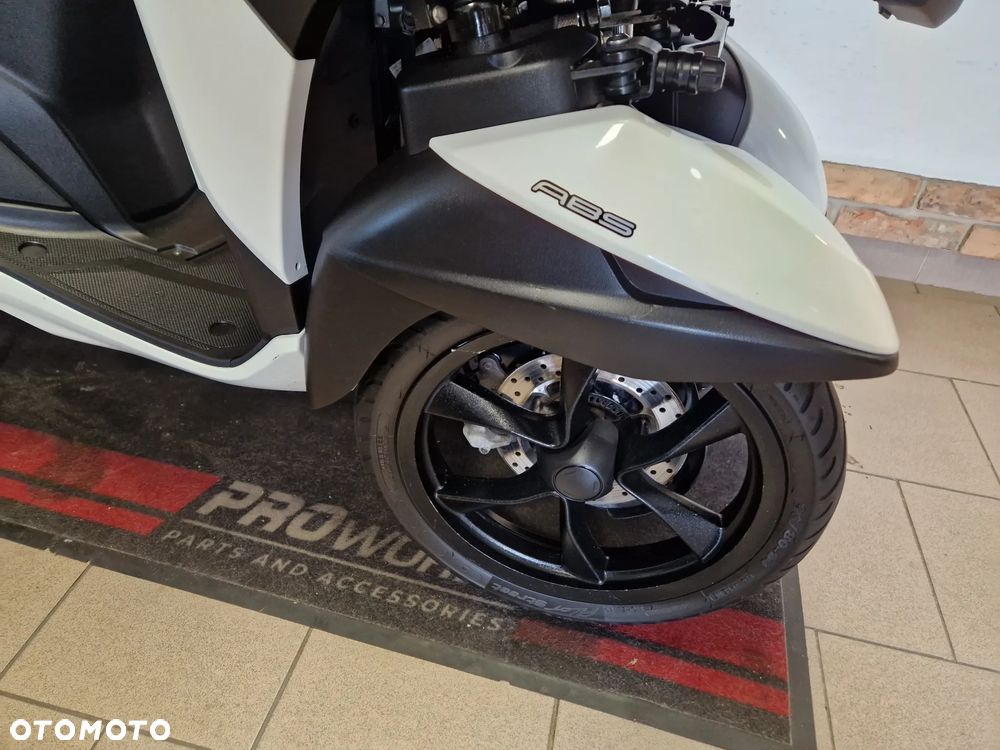Yamaha Tricity - 36