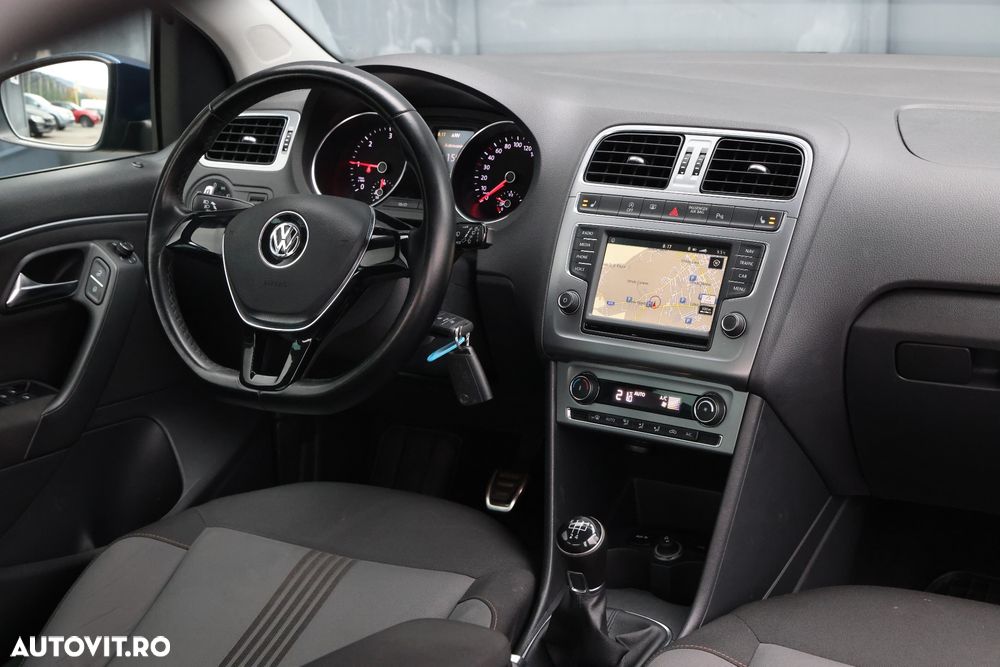 Volkswagen Polo 1.4 TDI Blue Motion Technology Allstar - 18