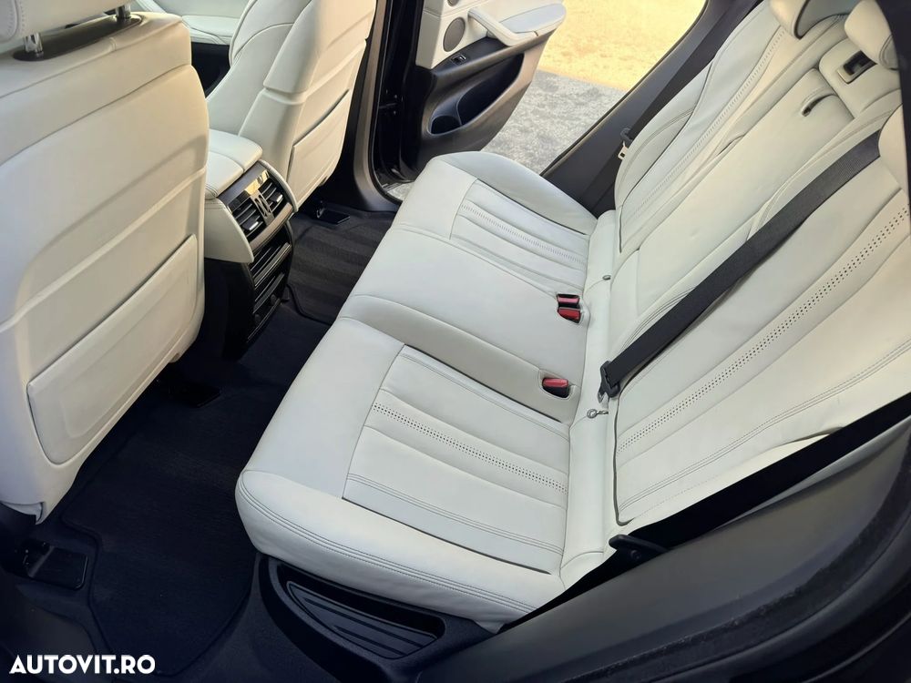 BMW X6 xDrive30d - 13