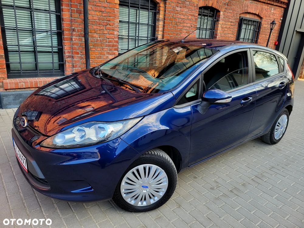 Ford Fiesta - 16