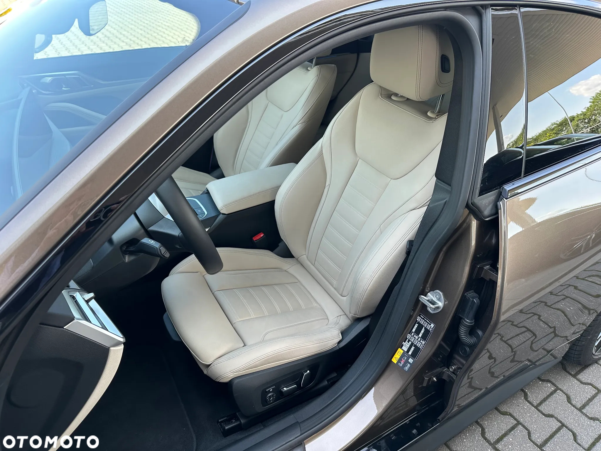 BMW i4 83.9kWh xDrive 40 M Sport - 9