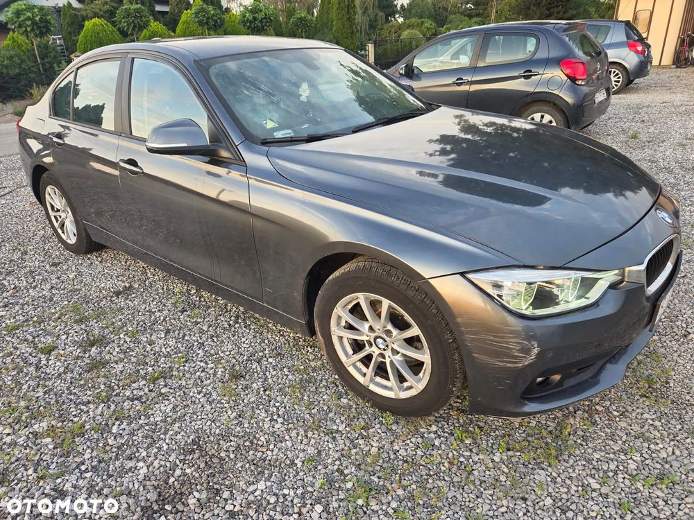 BMW Seria 3 316d Luxury Line - 15