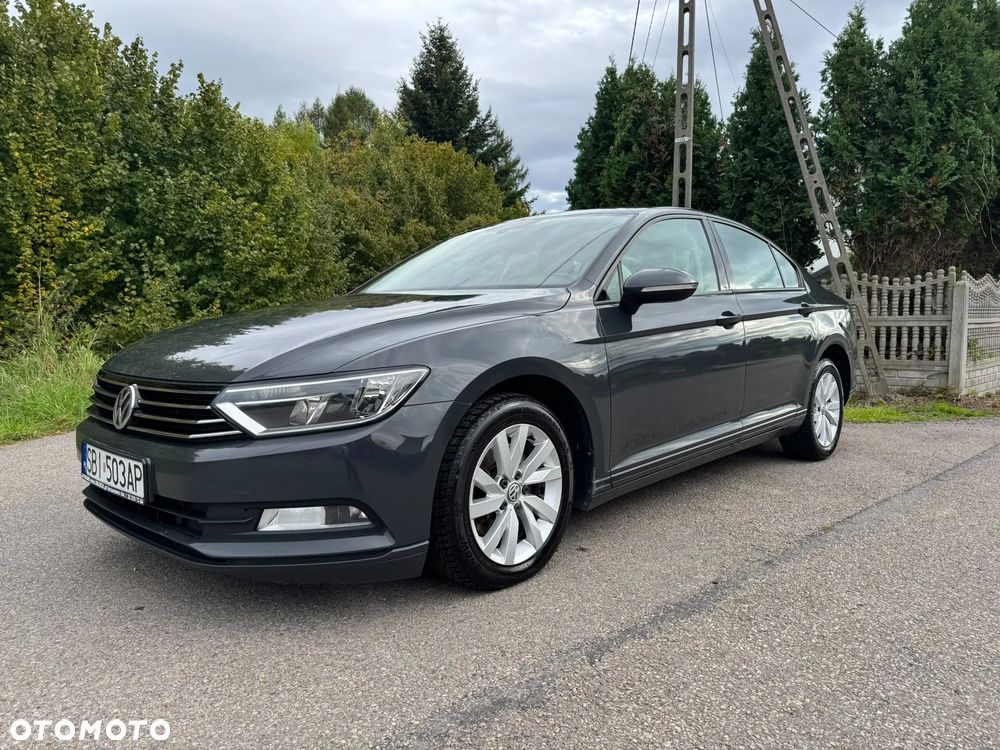 Volkswagen Passat - 22