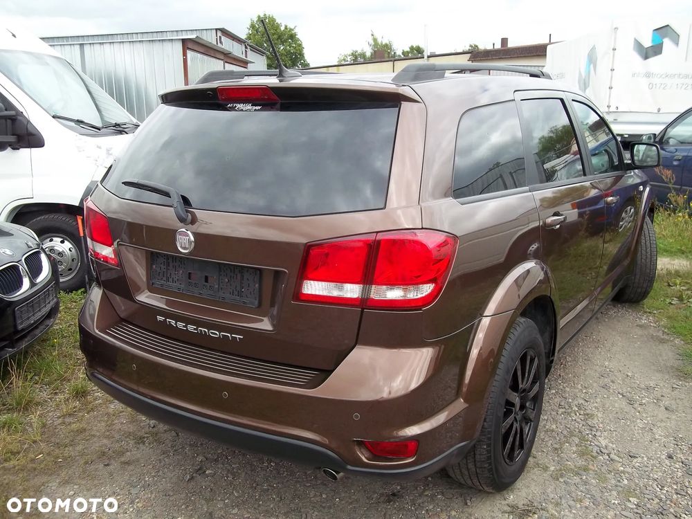 Fiat Freemont 2.0 Multijet 16V DPF Urban - 4