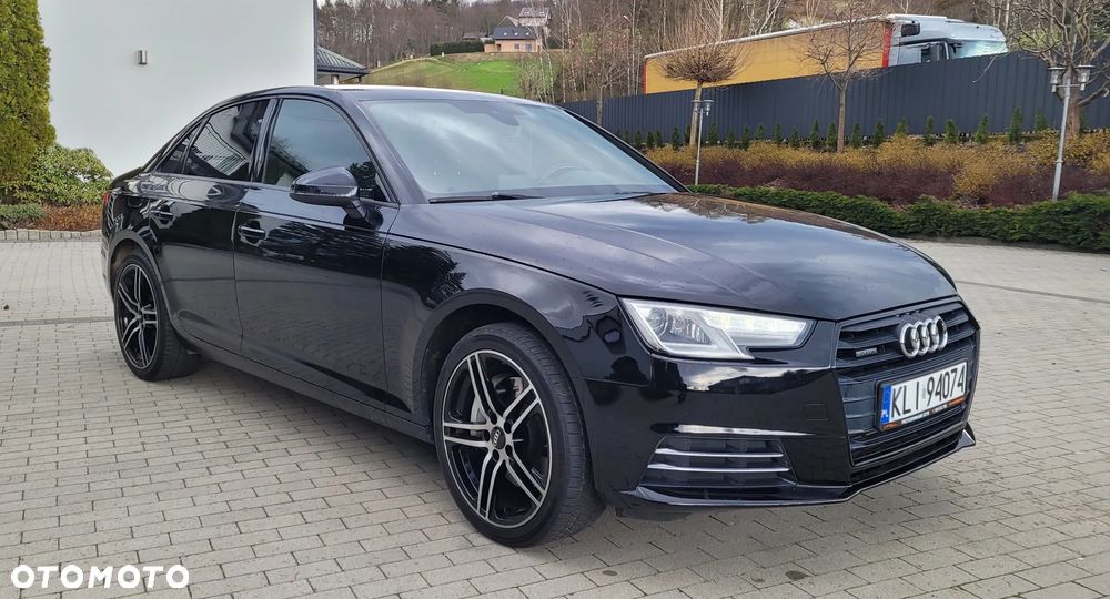 Audi A4 Limousine - 7