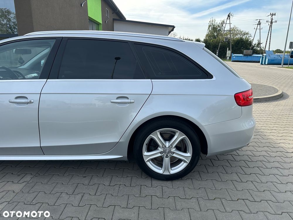 Audi A4 - 4