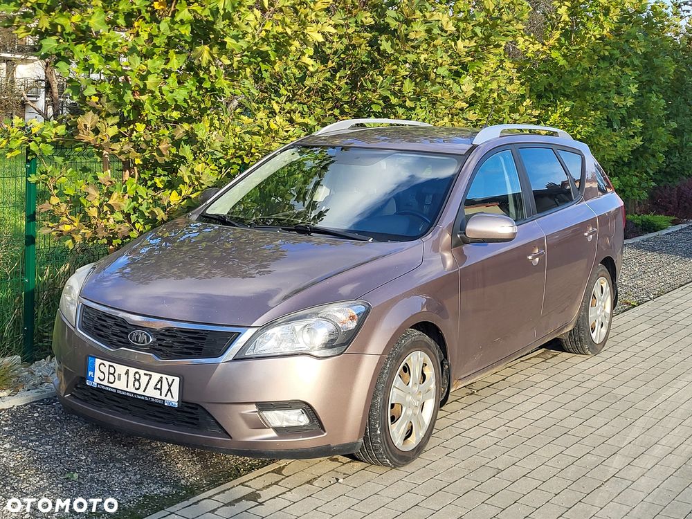 Kia Ceed Cee'd 1.6 Comfort + - 1