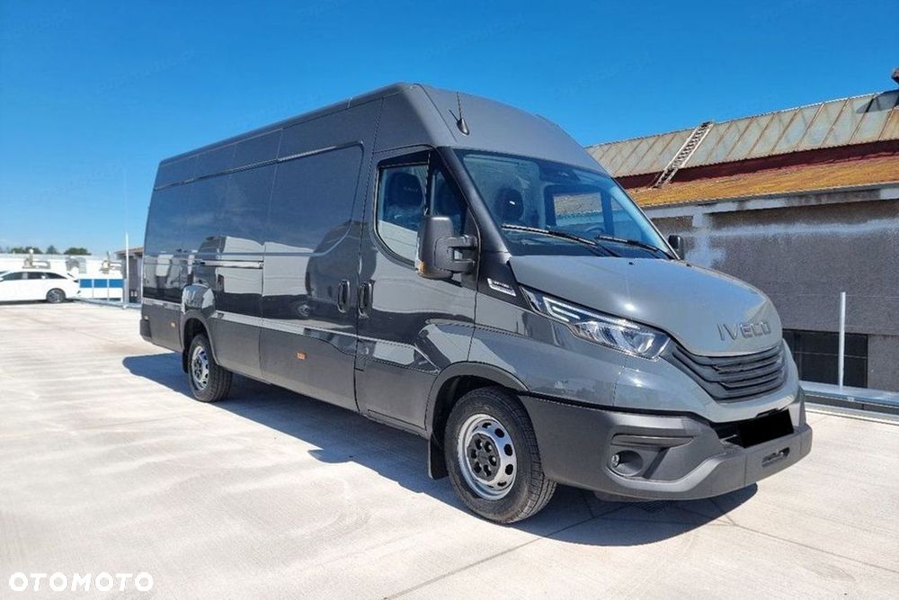 Iveco Daily 35S18 16m3 L4H2 3.0 176KM - 3