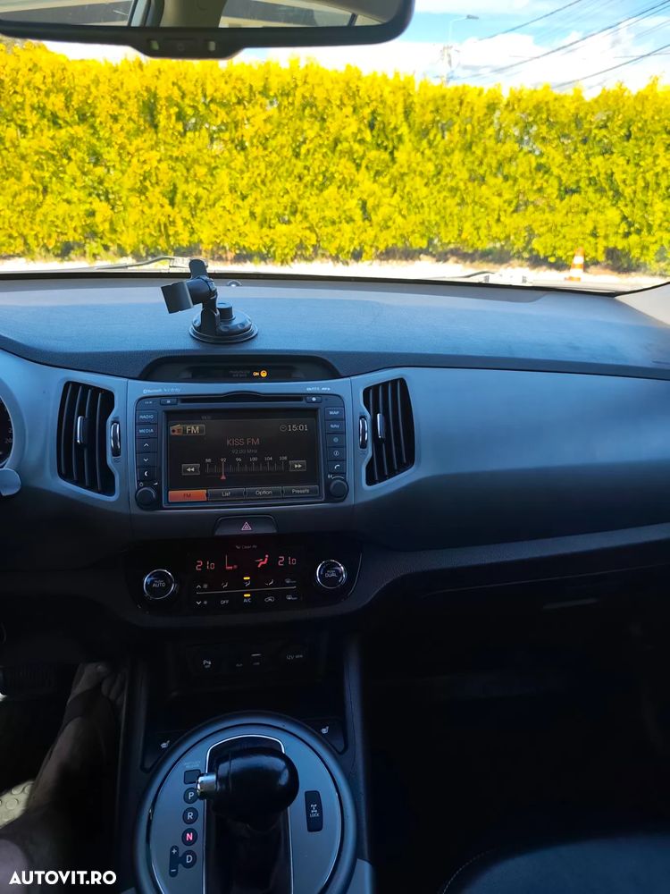 Kia Sportage 2.0 DSL 6AT 4x4 Style - 20