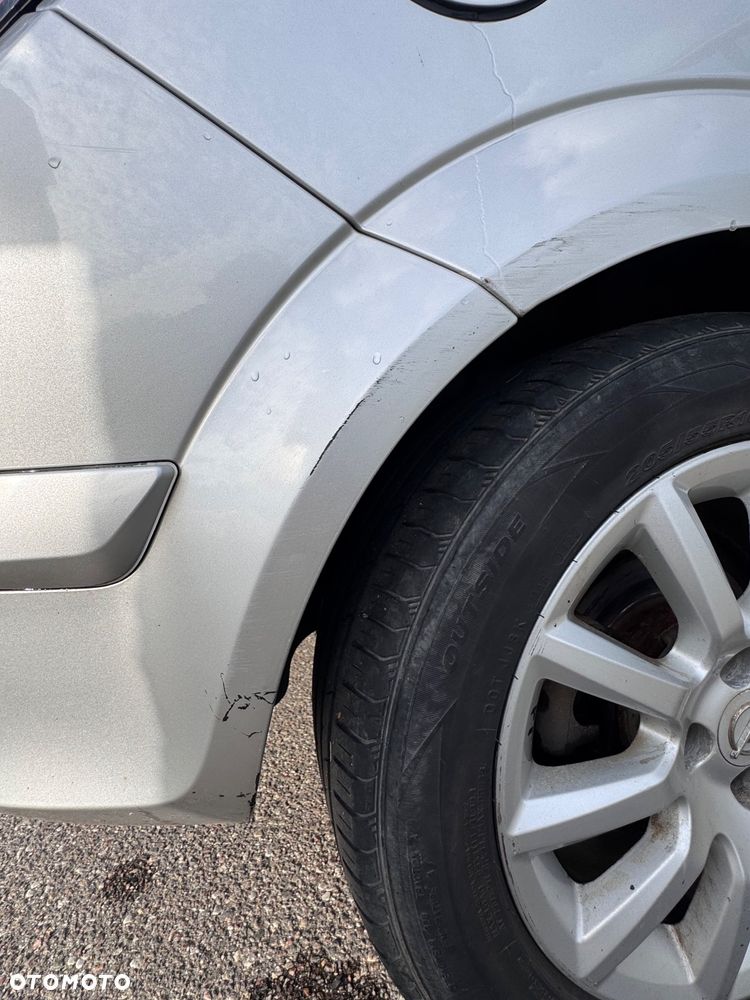 Opel Astra 1.6 Essentia - 9