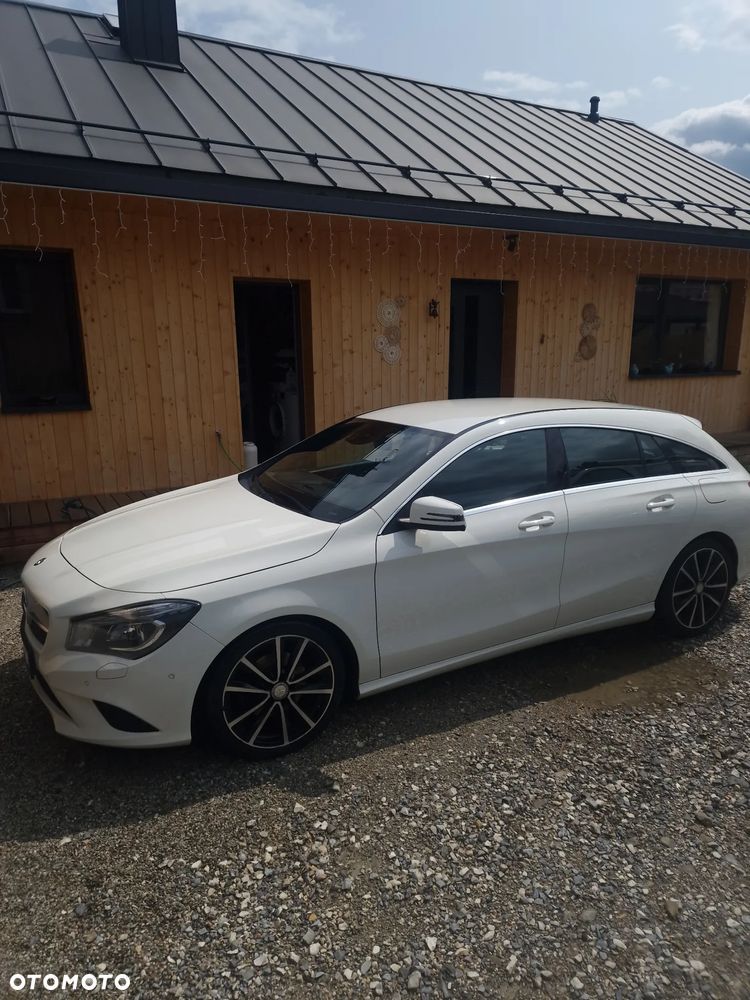 Mercedes-Benz CLA - 1