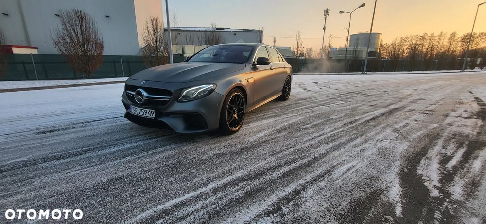 Mercedes-Benz Klasa E AMG 63 S 4Matic+ AMG Speedshift MCT-9G - 1