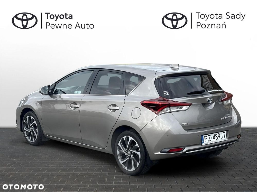 Toyota Auris - 10
