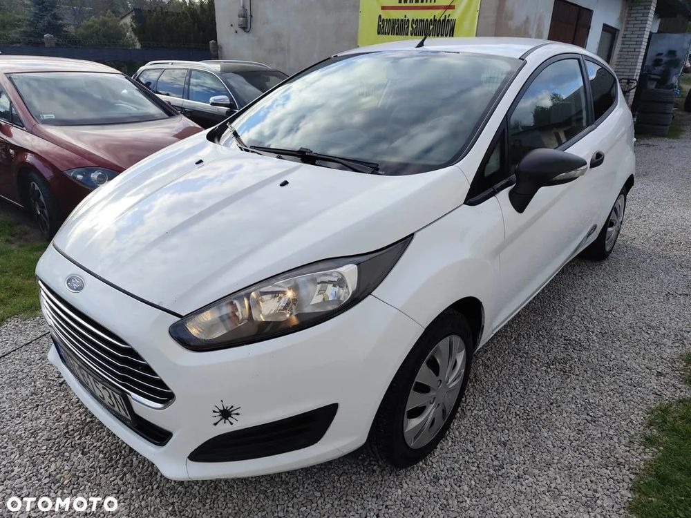 Ford Fiesta 1.5 TDCi Ambiente - 3