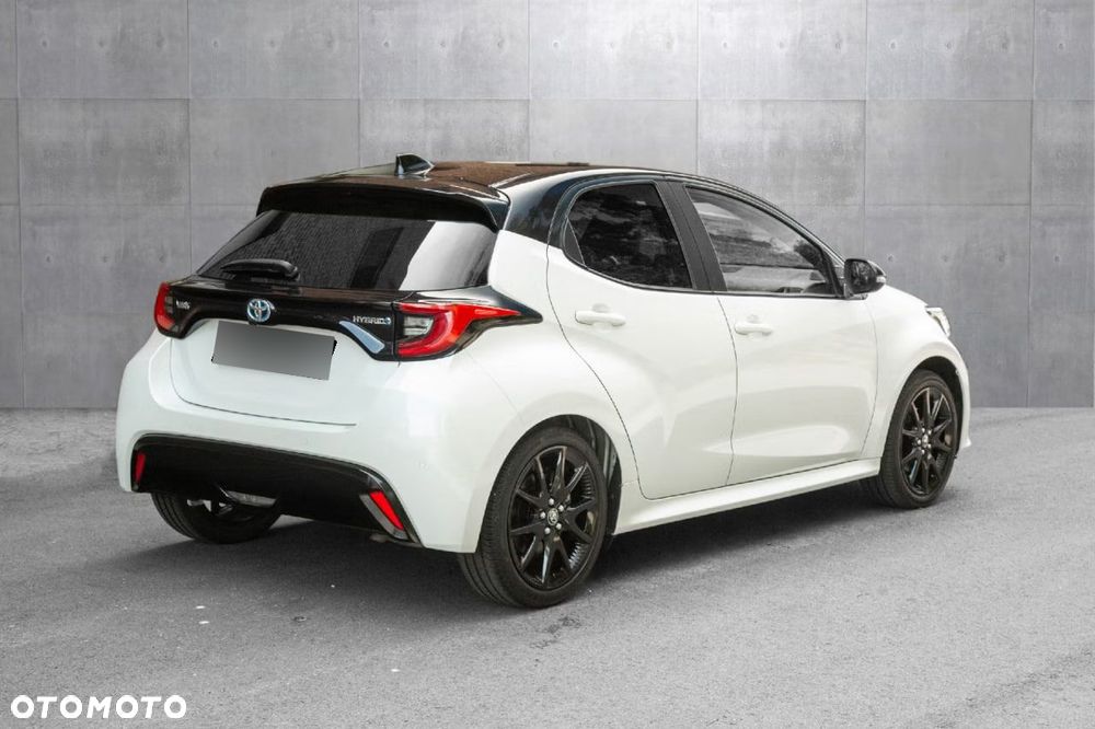 Toyota Yaris Hybrid 1.5 Selection Style - 4