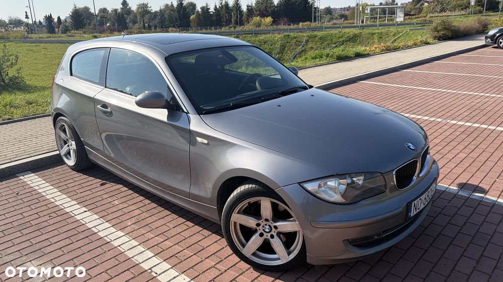 BMW Seria 1 123d - 9