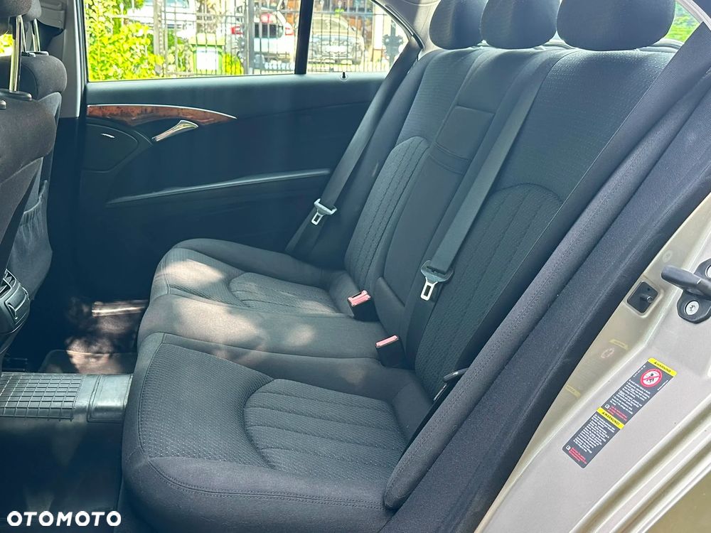 Mercedes-Benz Klasa E 220 CDI Automatik Elegance - 16