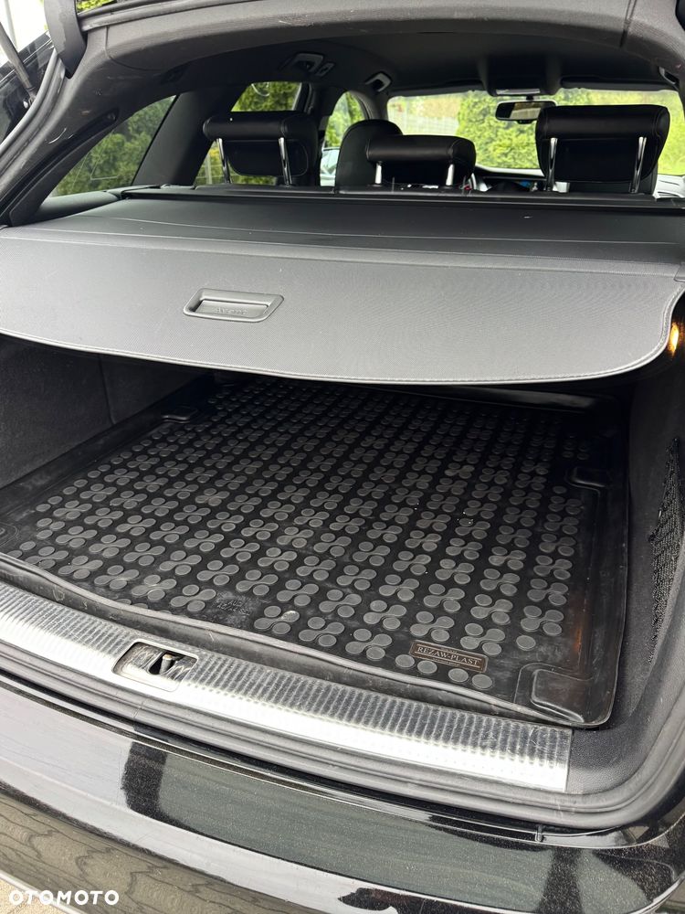 Audi A4 Avant 2.0 TDI DPF quattro S line Sportpaket - 22