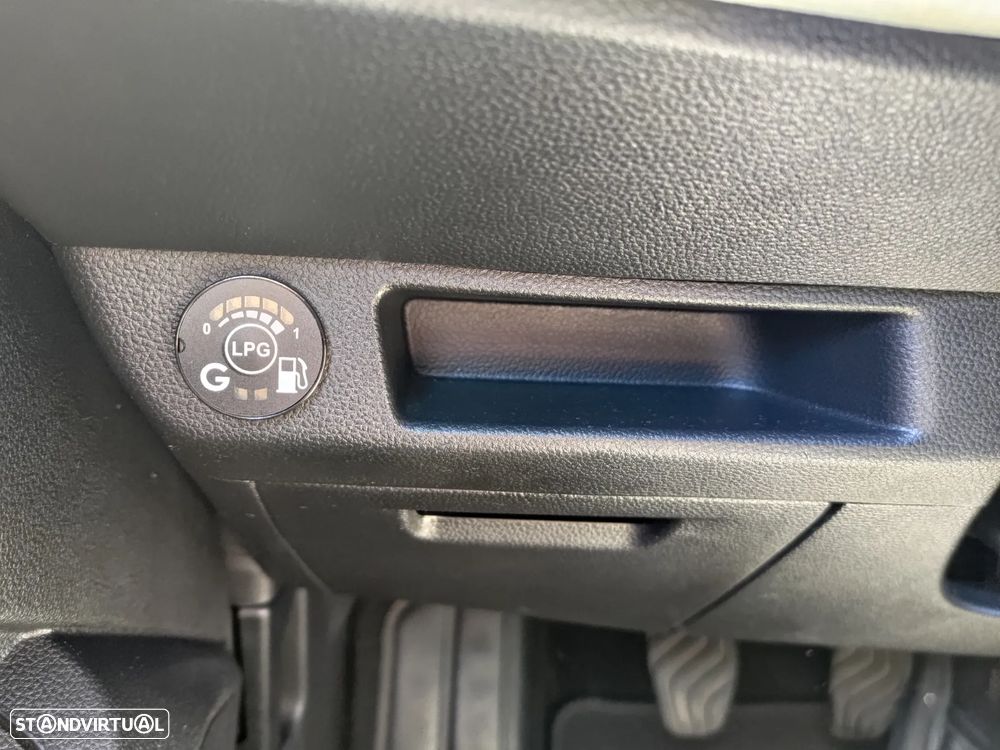 Renault Clio 1.0 TCe Intens Bi-Fuel - 27