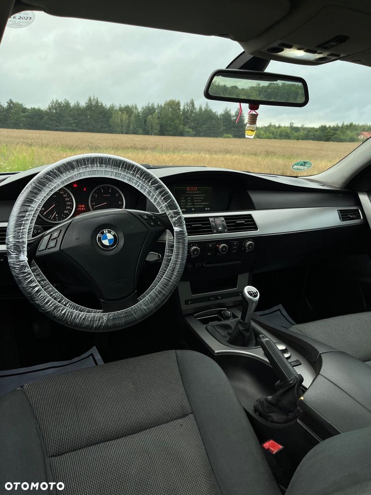 BMW Seria 5 - 12
