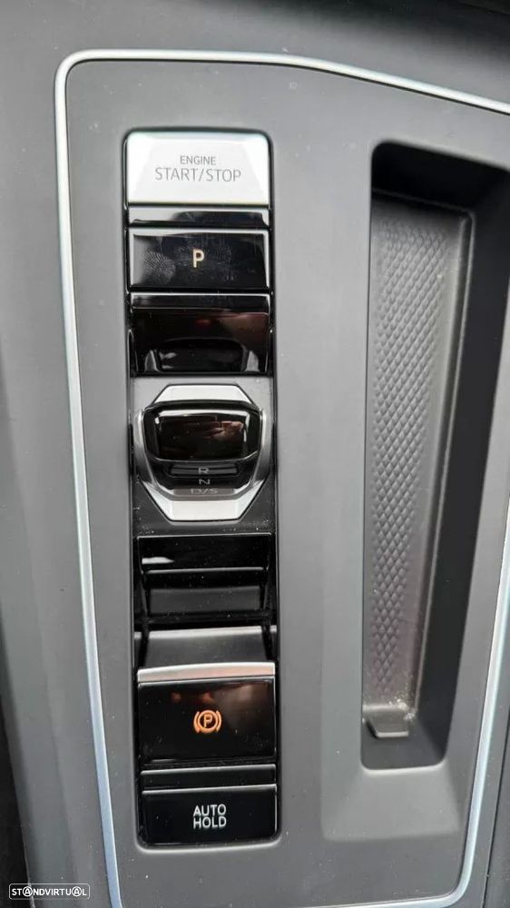 VW Golf 1.4 TSI e-Hybrid DSG - 32