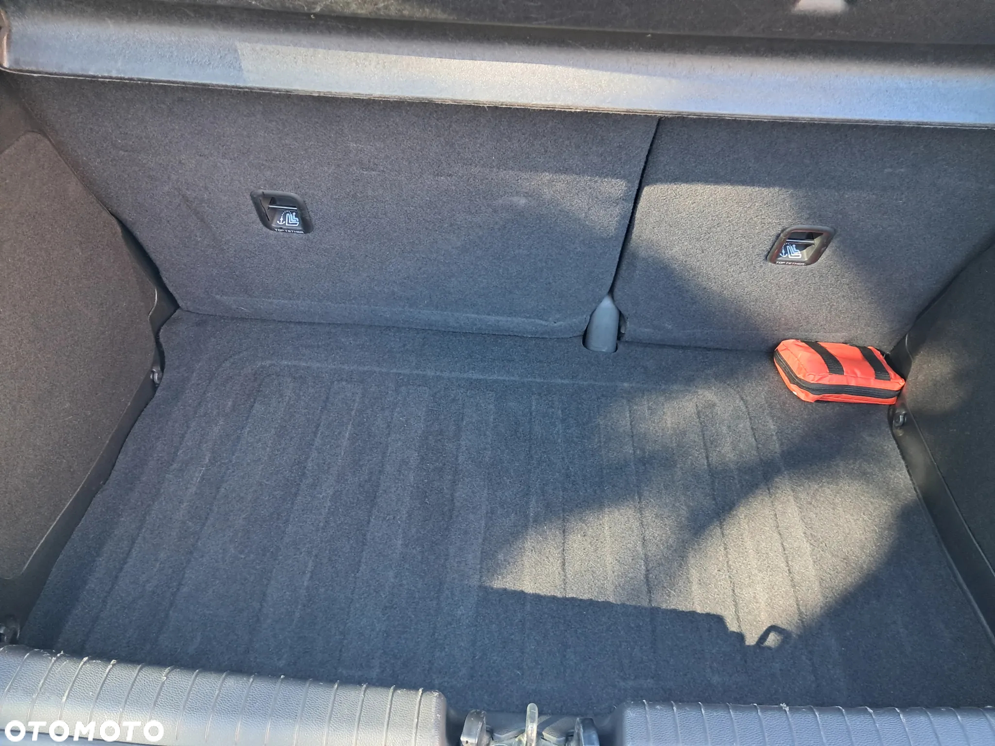 Hyundai i20 1.2 BlueDrive Classic + - 6
