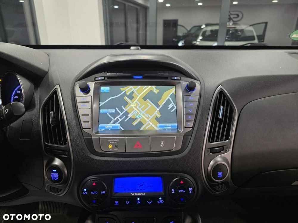 Hyundai ix35 2.0 CRDi 4WD Automatik Premium - 29