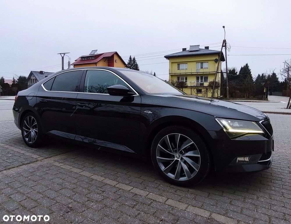 Skoda Superb 2.0 TDI L&K DSG - 5