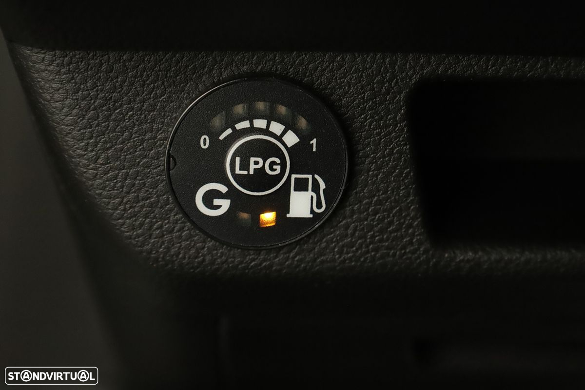 Renault Clio 1.0 TCe Evolution Bi-Fuel - 21