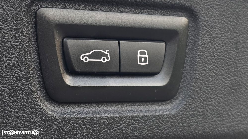 BMW i4 eDrive40 Pack Desportivo M - 52