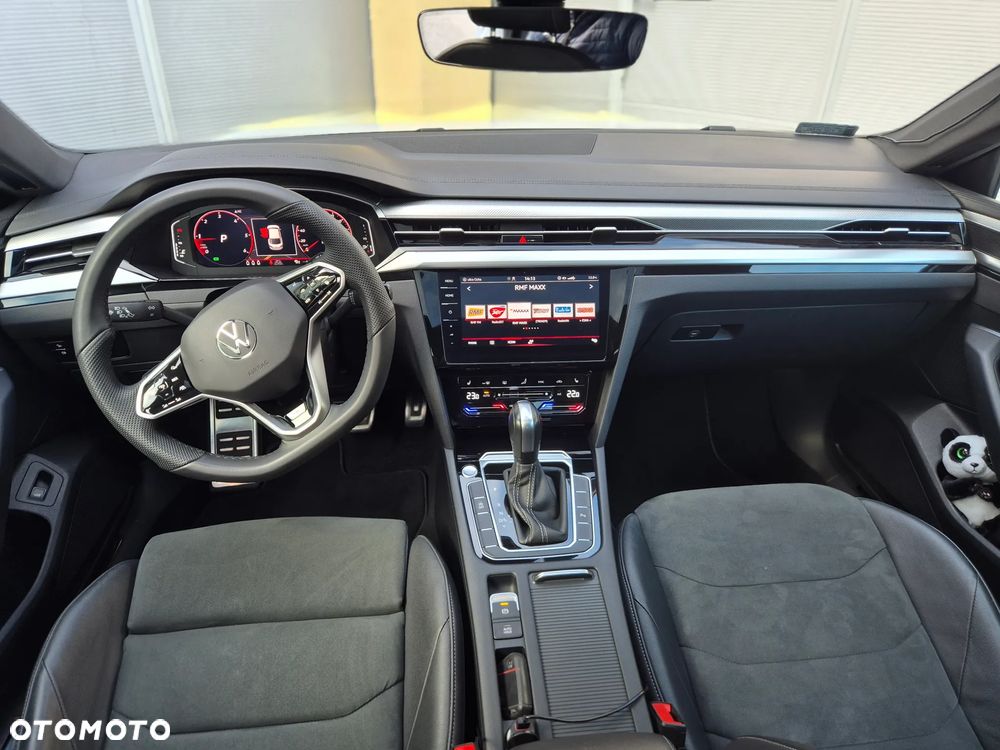 Volkswagen Arteon 2.0 TDI R-Line DSG - 28