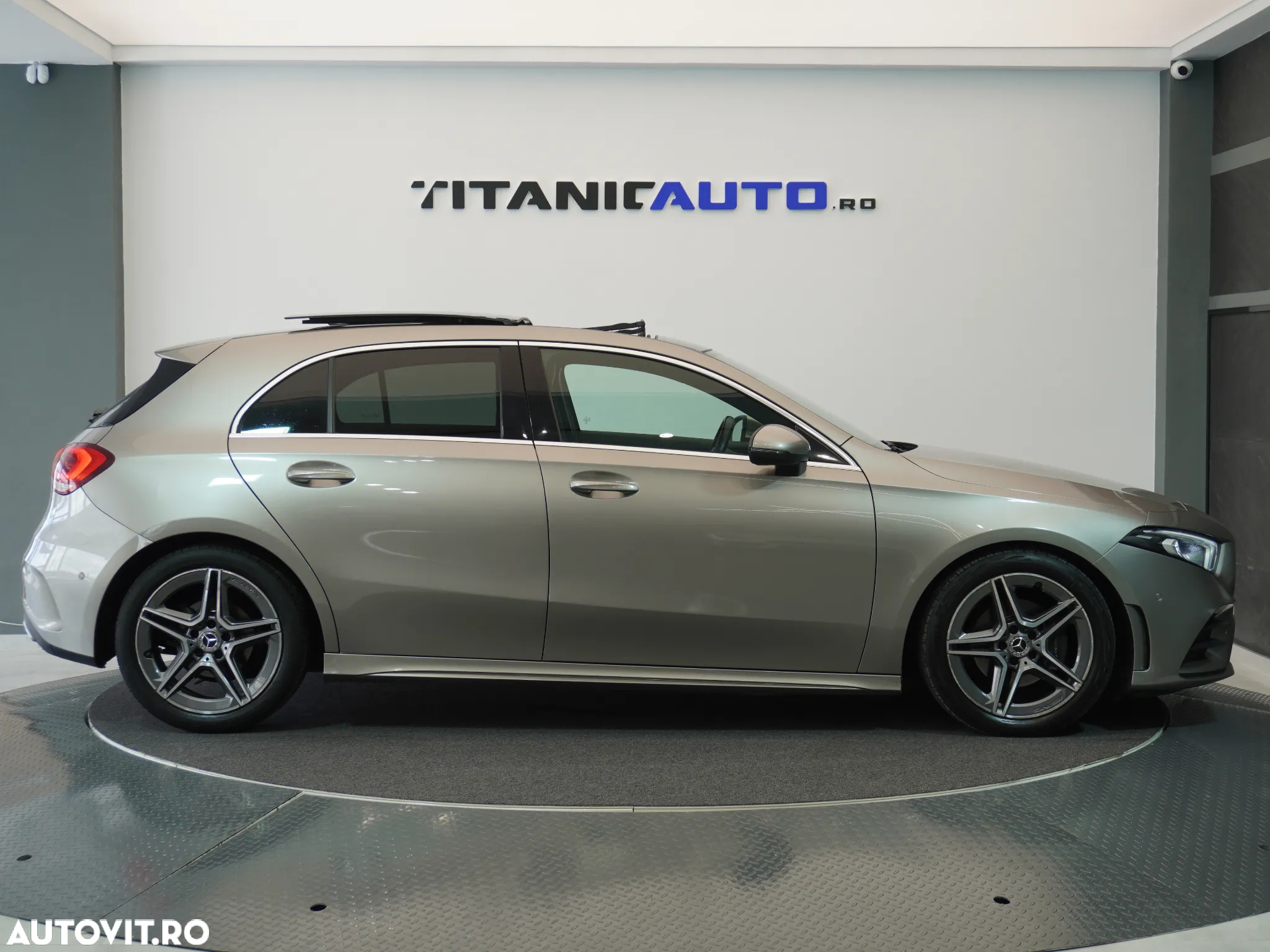 Mercedes-Benz A 180 d Aut. - 10