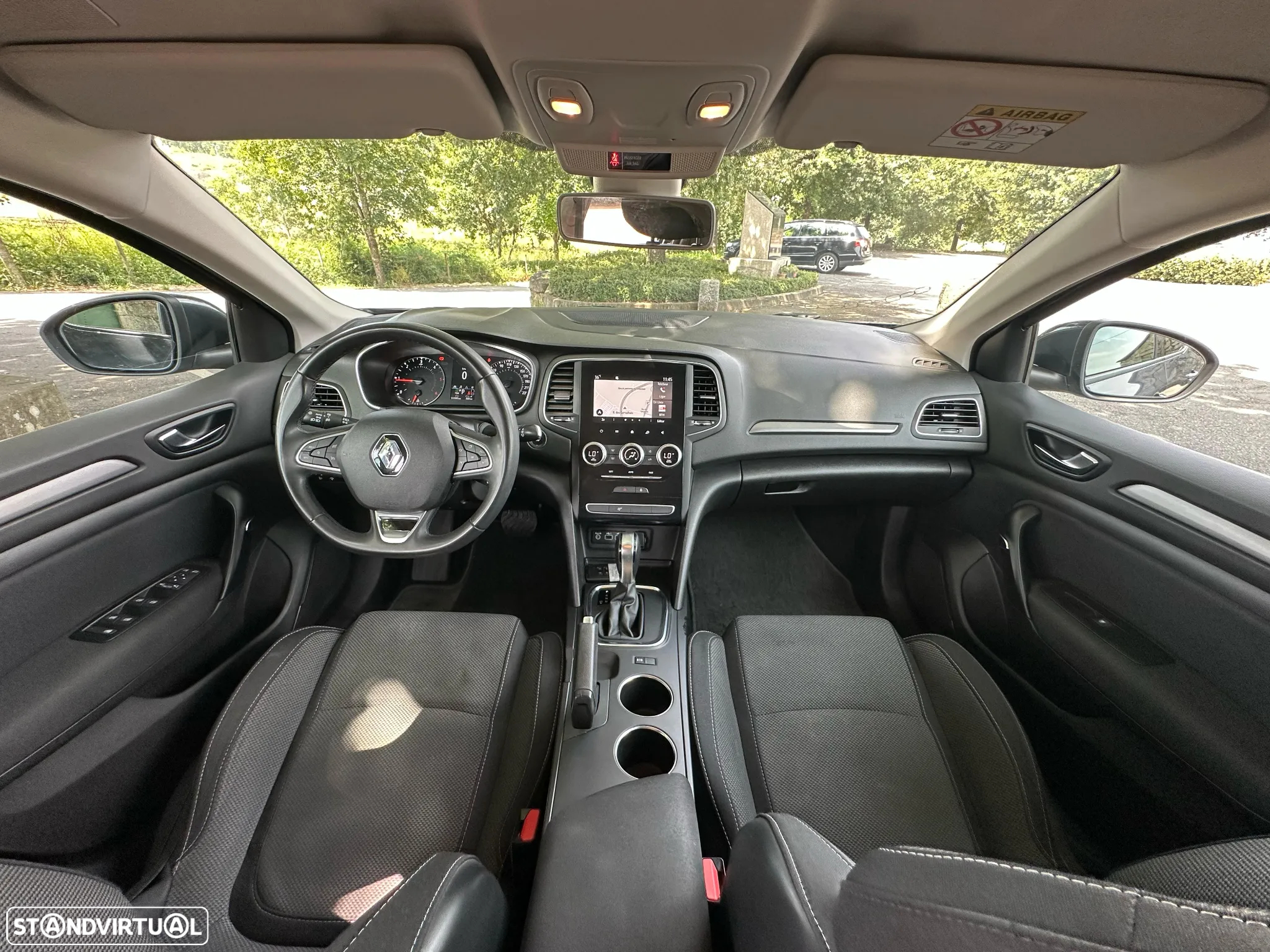 Renault Mégane BLUE dCi 115 EDC Deluxe-Pack LIMITED - 10