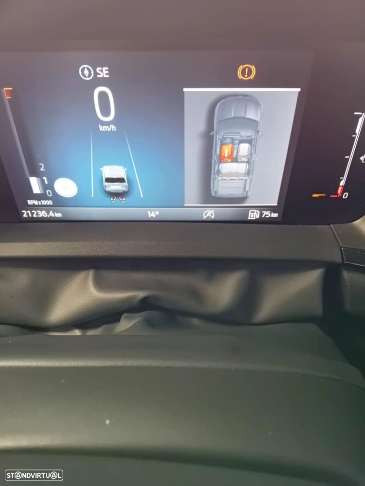 Ford Tourneo Courier 1.0 EcoBoost Titanium - 26