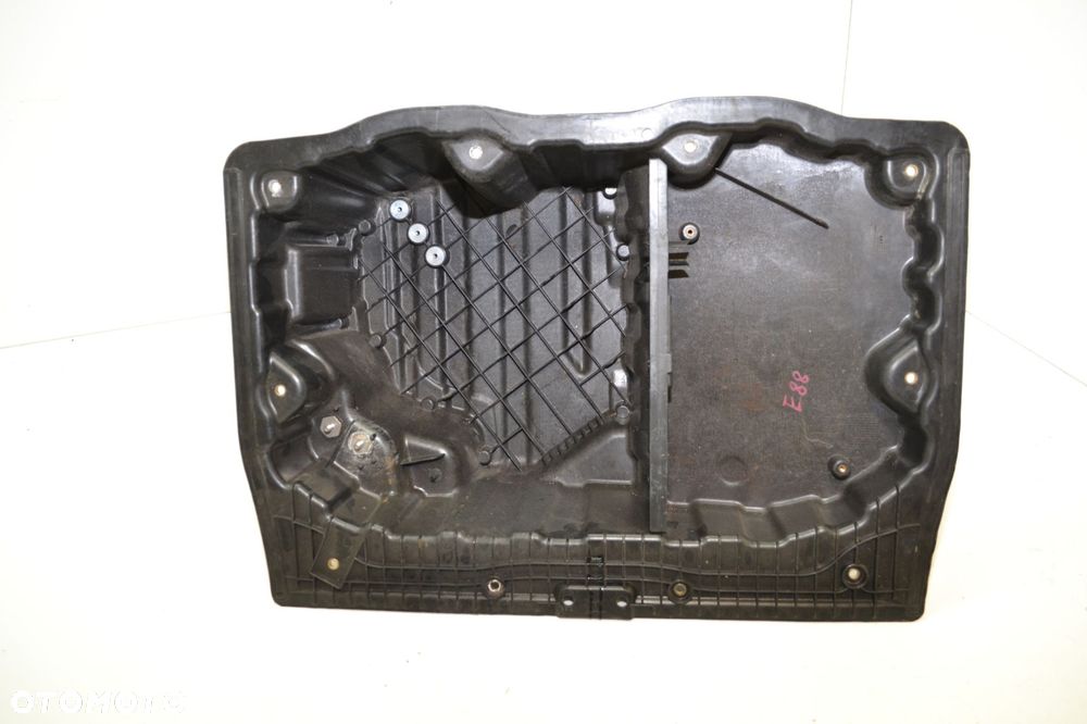 BMW E82 E88 PODŁOGA WNĘKA SCHOWEK BAGAŻNIKA 7166854 - 1