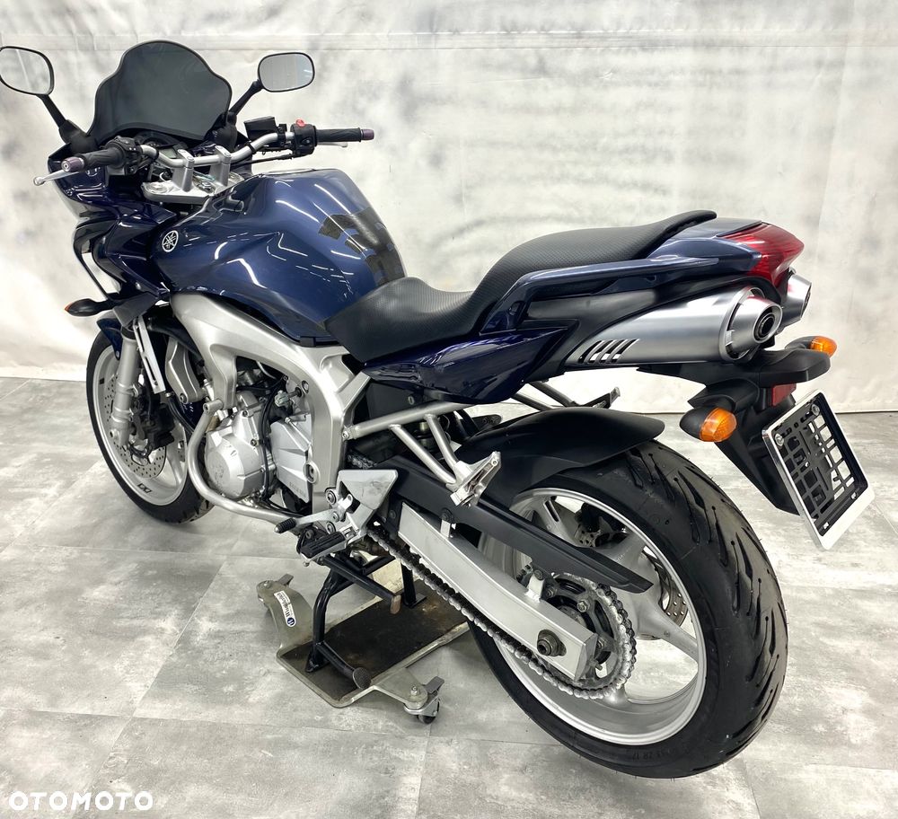 Yamaha FZ6 - 17