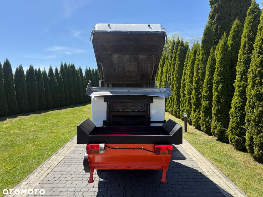 Inny BUCHER CITY CAT 2020 - 8