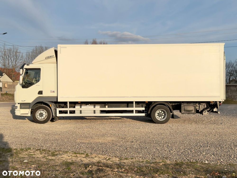 DAF LF 290 / IZOTERMA / WINDA / WINDA / NOWE OPONY  / 2020 / EURO 6 / 18 PALET / SPROWADZONY / AUTOMAT / SYPIALKA - 12