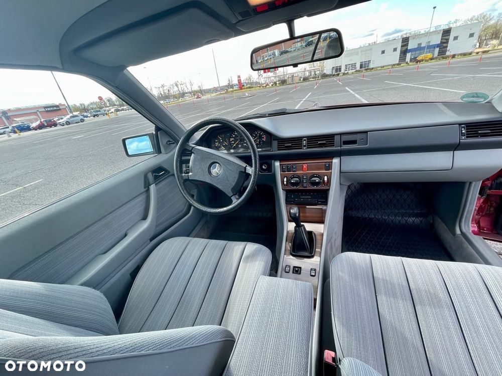 Mercedes-Benz W124 (1984-1993) - 4