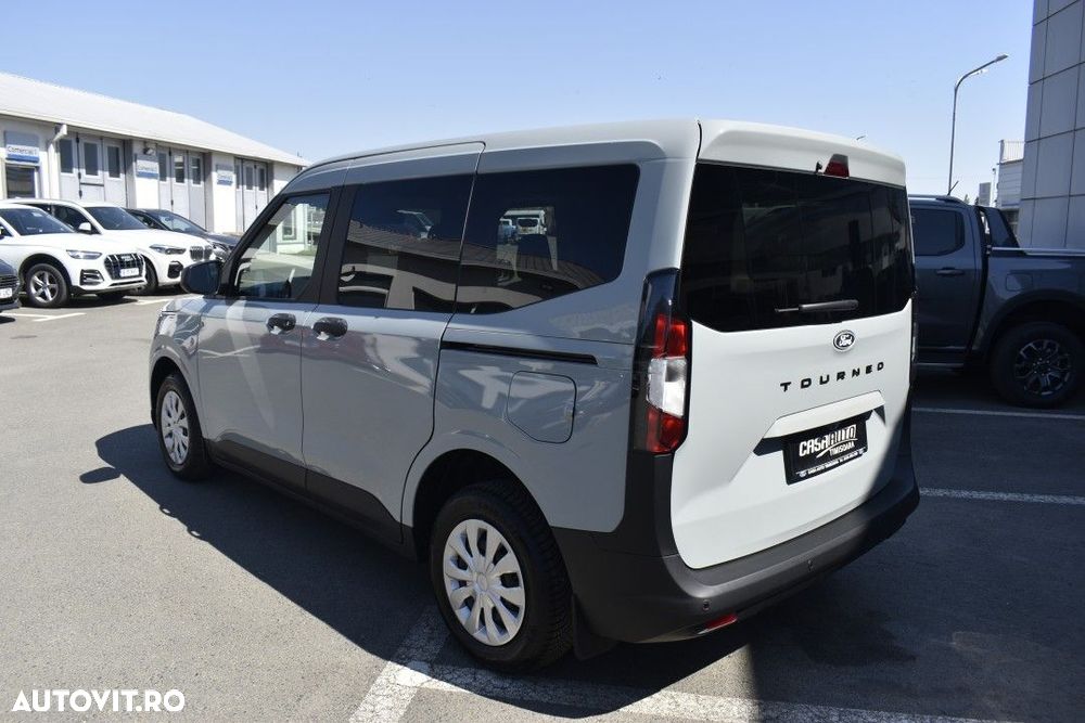 Ford Tourneo Courier 1.0 EcoBoost Trend - 14