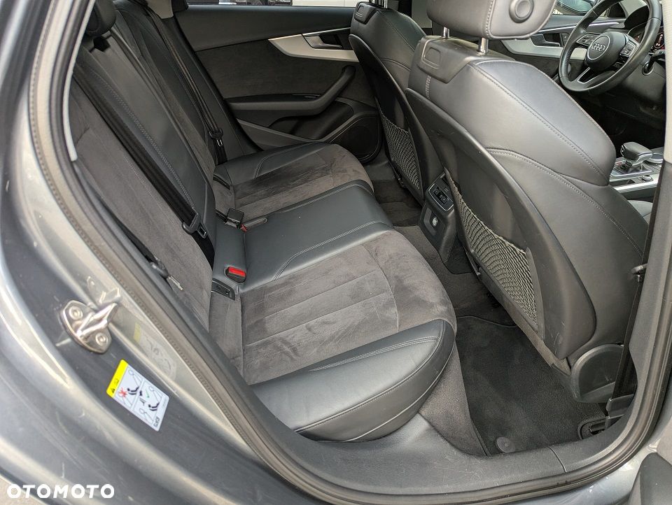 Audi A4 Avant 2.0 TDI S tronic quattro design - 25