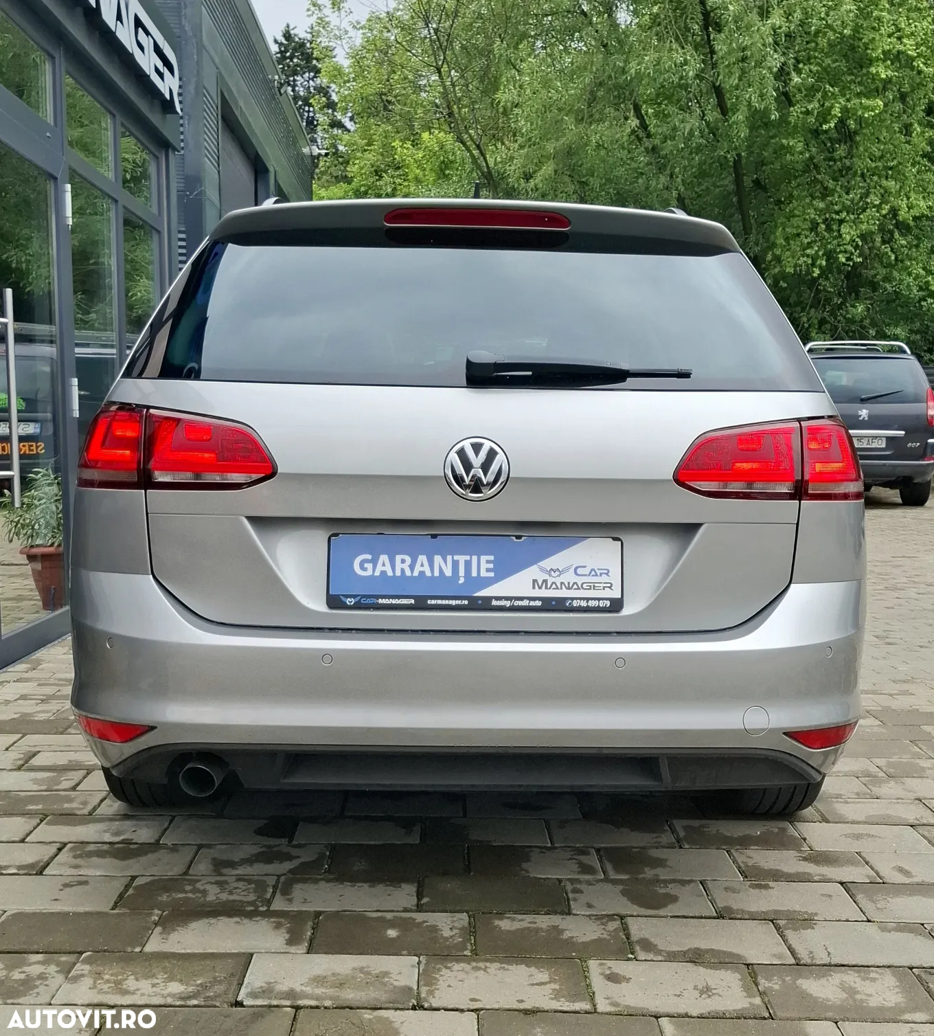 Volkswagen Golf 1.6 BlueTDI Comfortline - 9