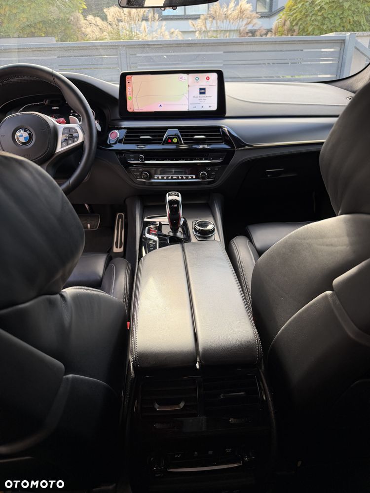 BMW M5 Competition - 8