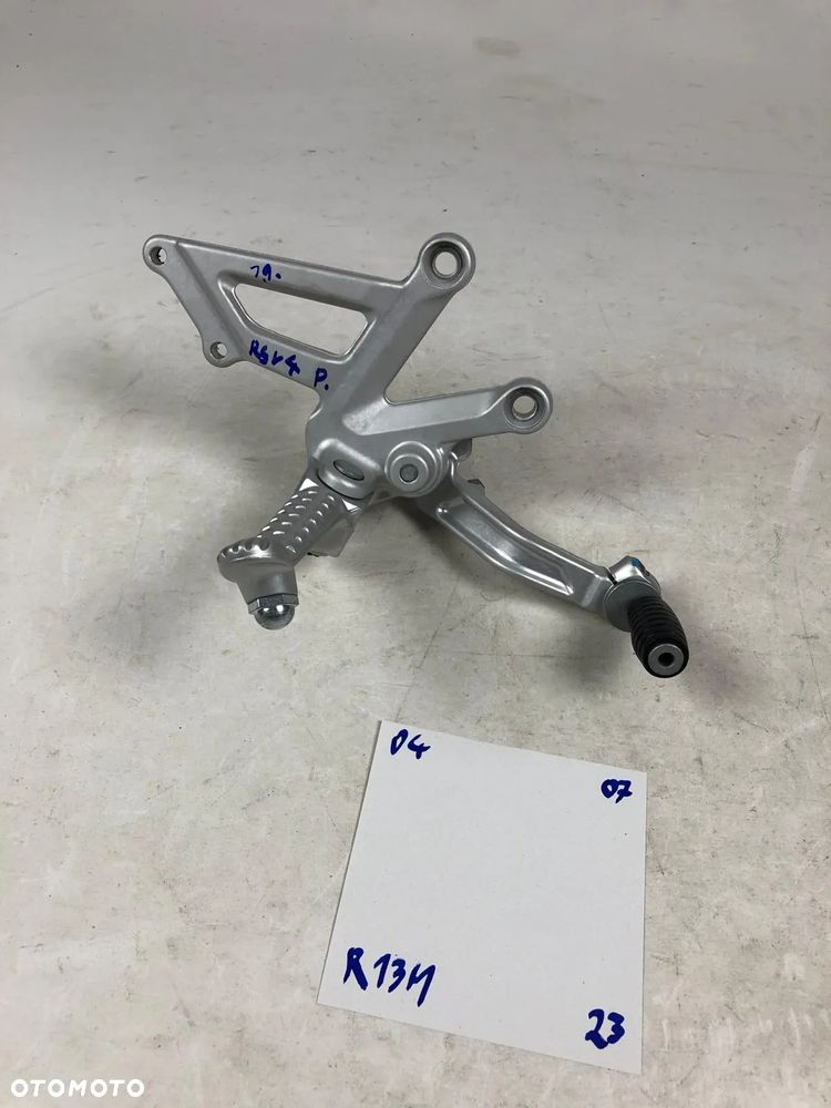 Aprilia RSV4 1000 Prawy Set Kierowcy Podnóżek Dźwignia - 1