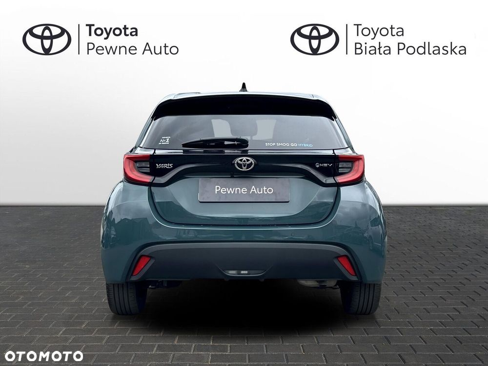 Toyota Yaris Hybrid 1.5 Style - 4