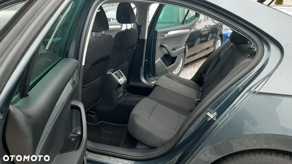 Skoda Superb 1.4 TSI ACT DSG Active - 11