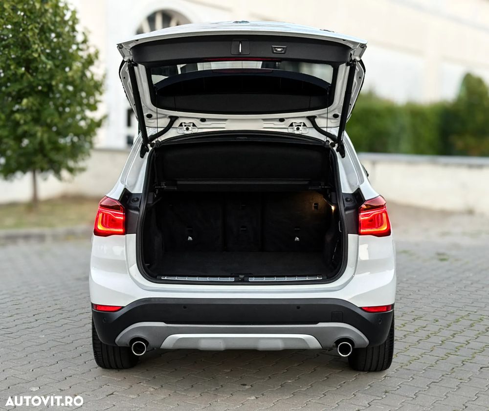BMW X1 xDrive25d AT xLine - 36