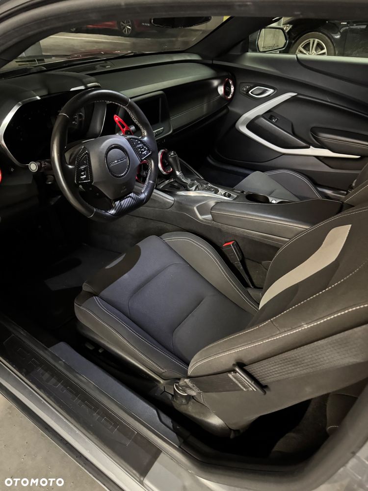 Chevrolet Camaro 2.0 - 11